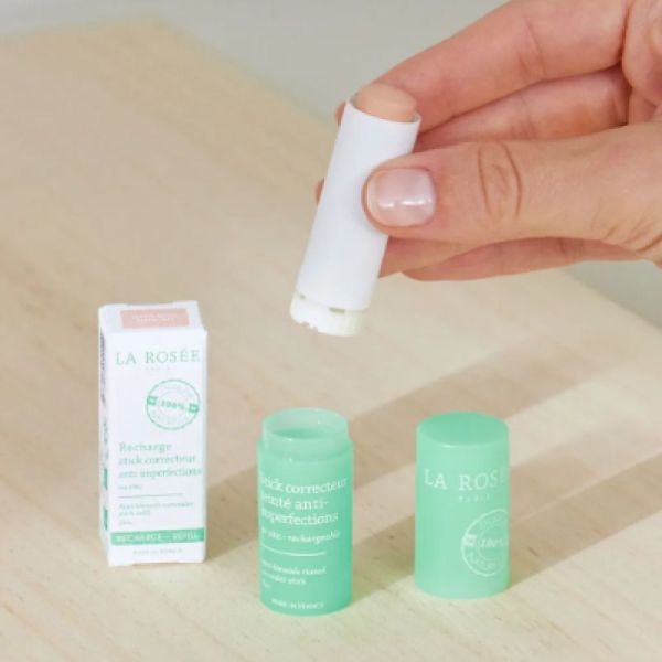 La Rosée stick correcteur teinté anti-imperfections rechargeable